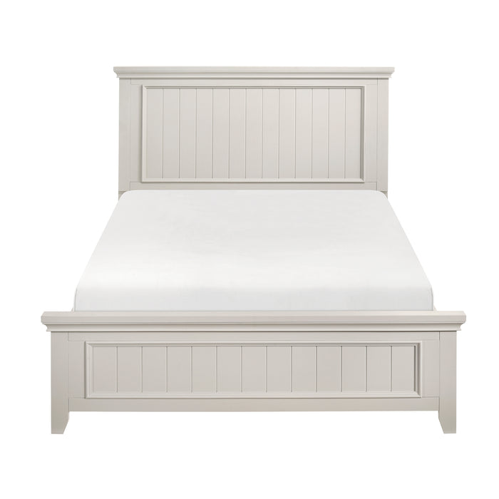 Donahue Eastern King Bed in White - 1581K-1EK