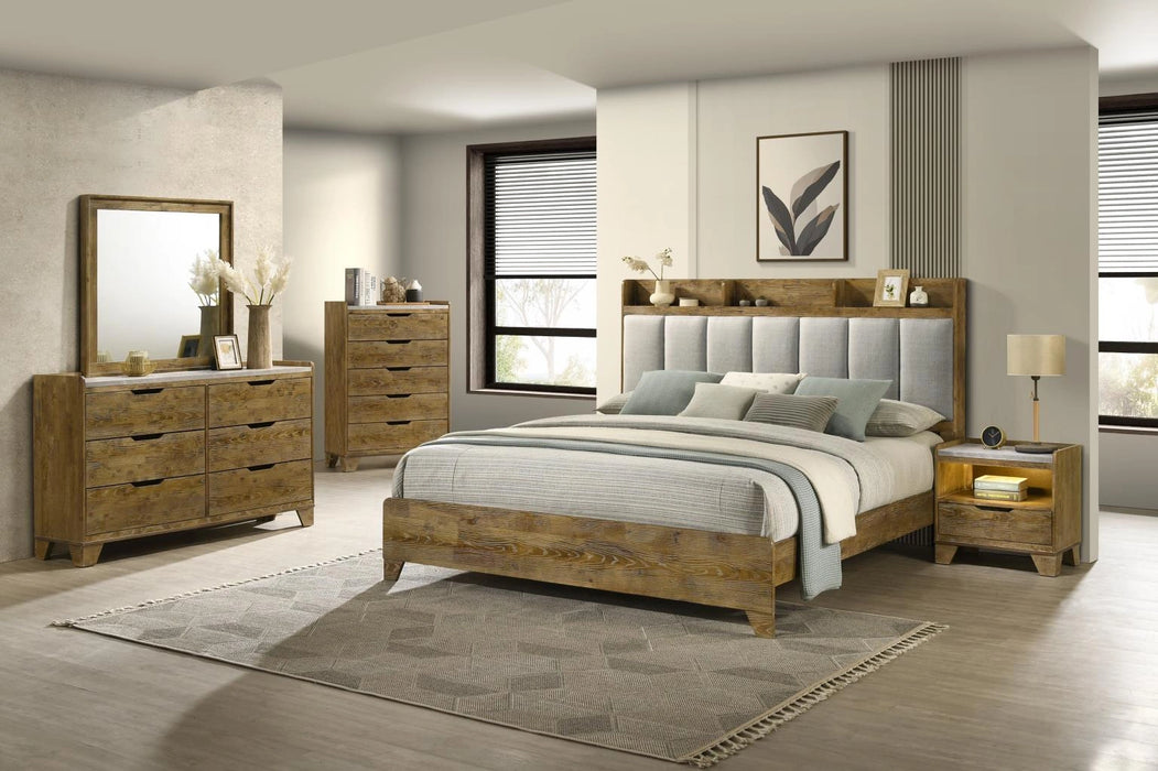 Light Aspen Oak Chest