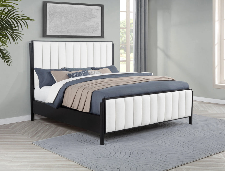 Brookmead Panel Bed