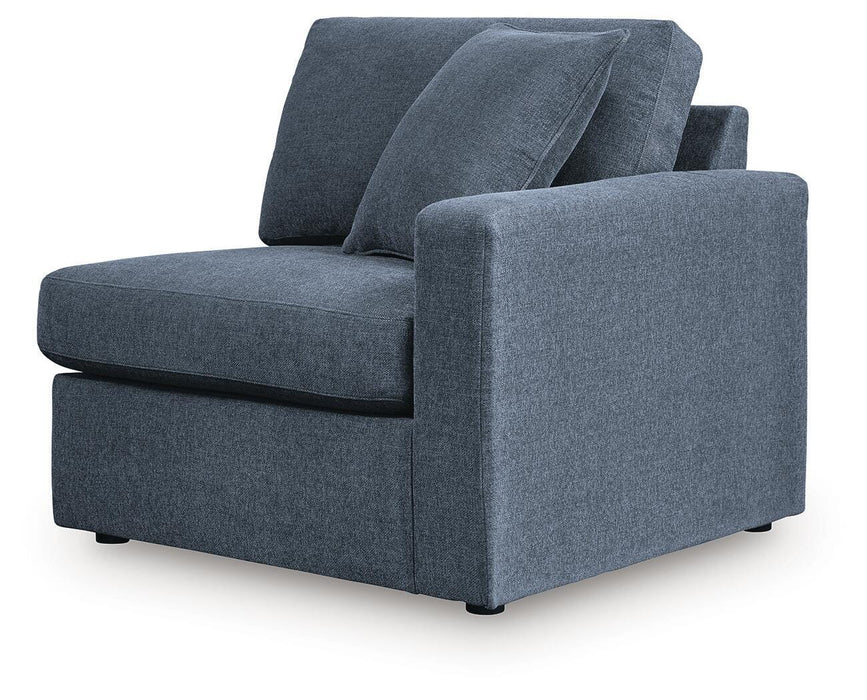 Modmax Sectional with Audio System