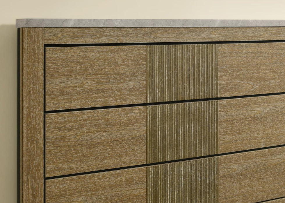 Aspen Oak Chest