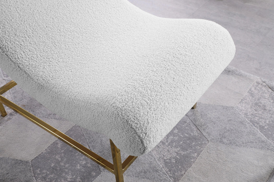Nube White Faux Sheepskin Fur Accent Chair