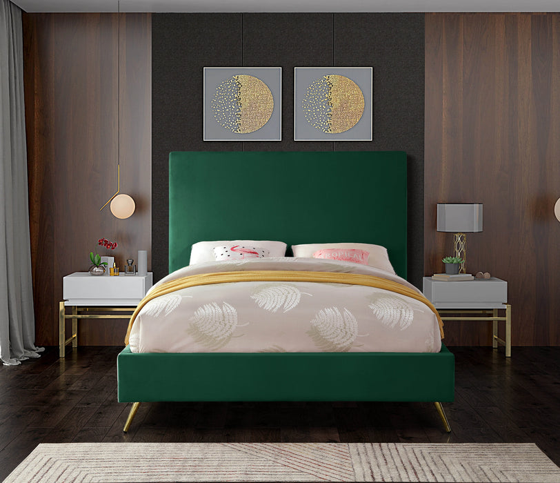 Jasmine Green Velvet Full Bed