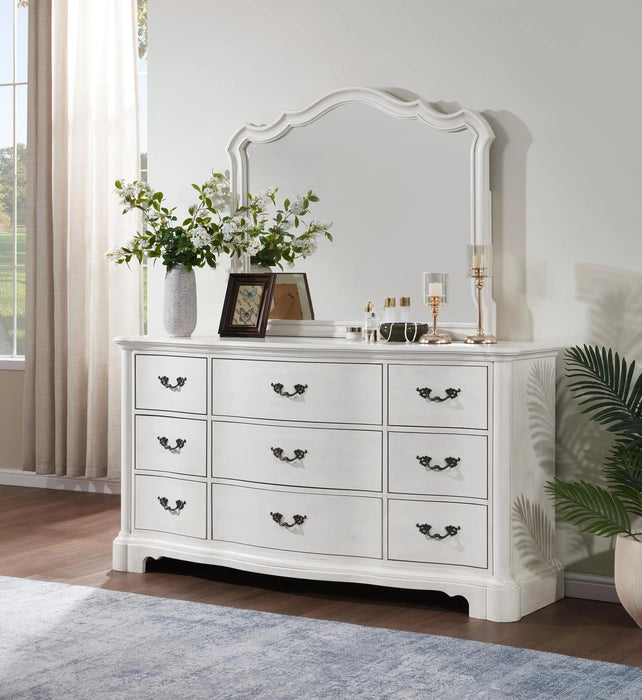 Antique White Queen Bed