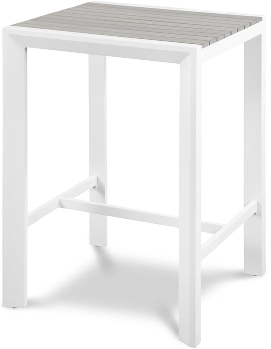Nizuc Grey manufactured wood Outdoor Patio Aluminum Square Bar Table