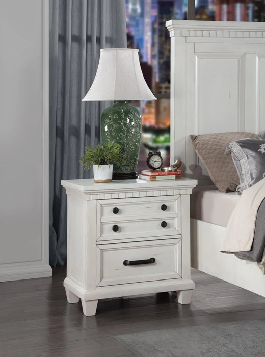 B078 White Night Stand